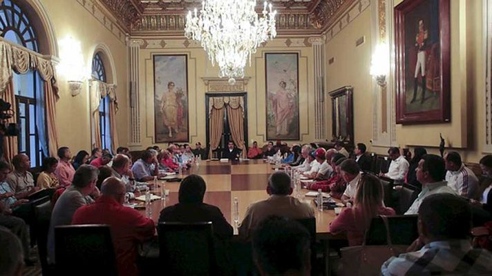 Telediario 1 - En Venezuela, dos días después, sigue sin haber resultado definitivo de las elecciones