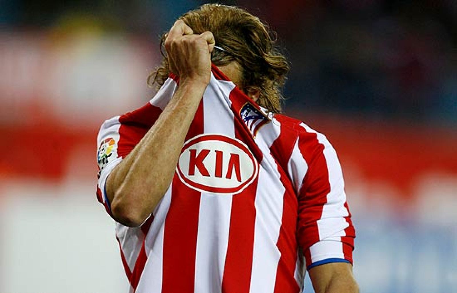 La afición del Atlético de Madrid no termina de estar contenta con su equipo. El equipo pasó la eliminatoria ante el Orihuela, pero al final del partido se escucharon pitos en las gradas.