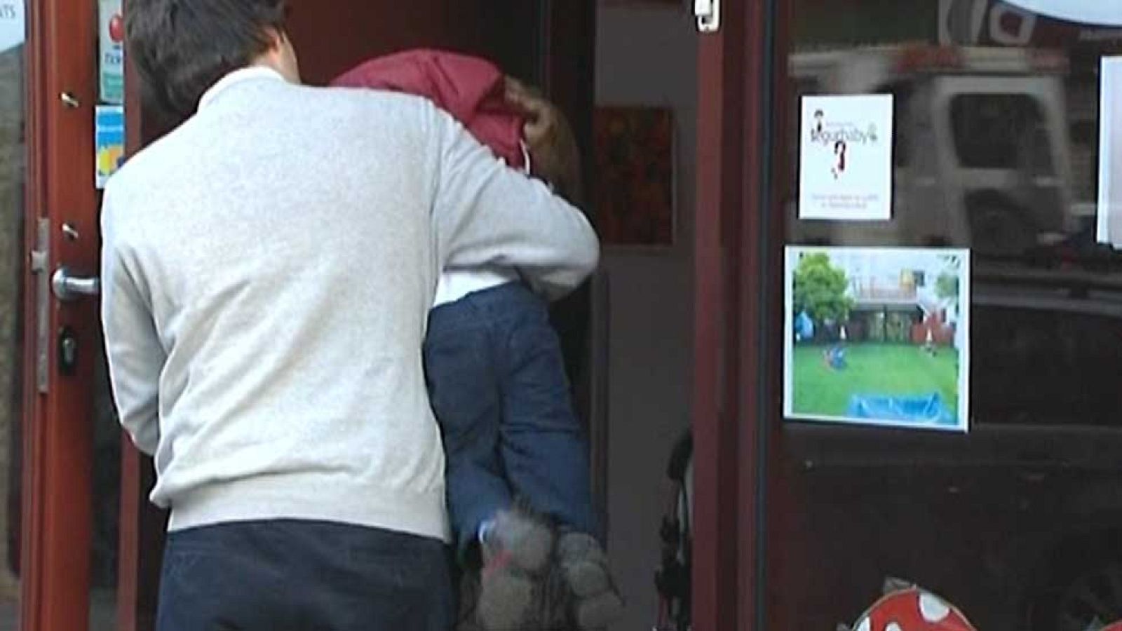 Un padre consigue en los juzgados que se le reconozca el derecho a entrar más tarde al trabajo para llevar a su hijo a la guardería