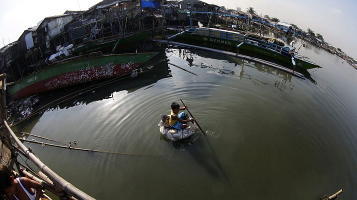 Telediario 1 - Distintas organizaciones piden que se cree la figura legal del 'refugiado del clima'