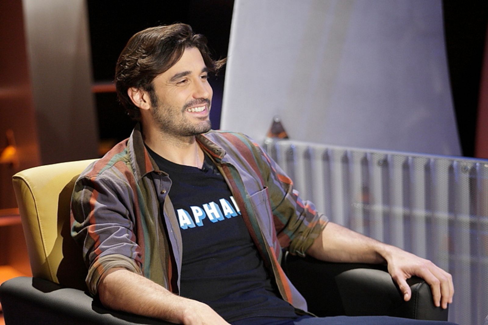 Atención Obras - Alex García protagoniza dos clásicos