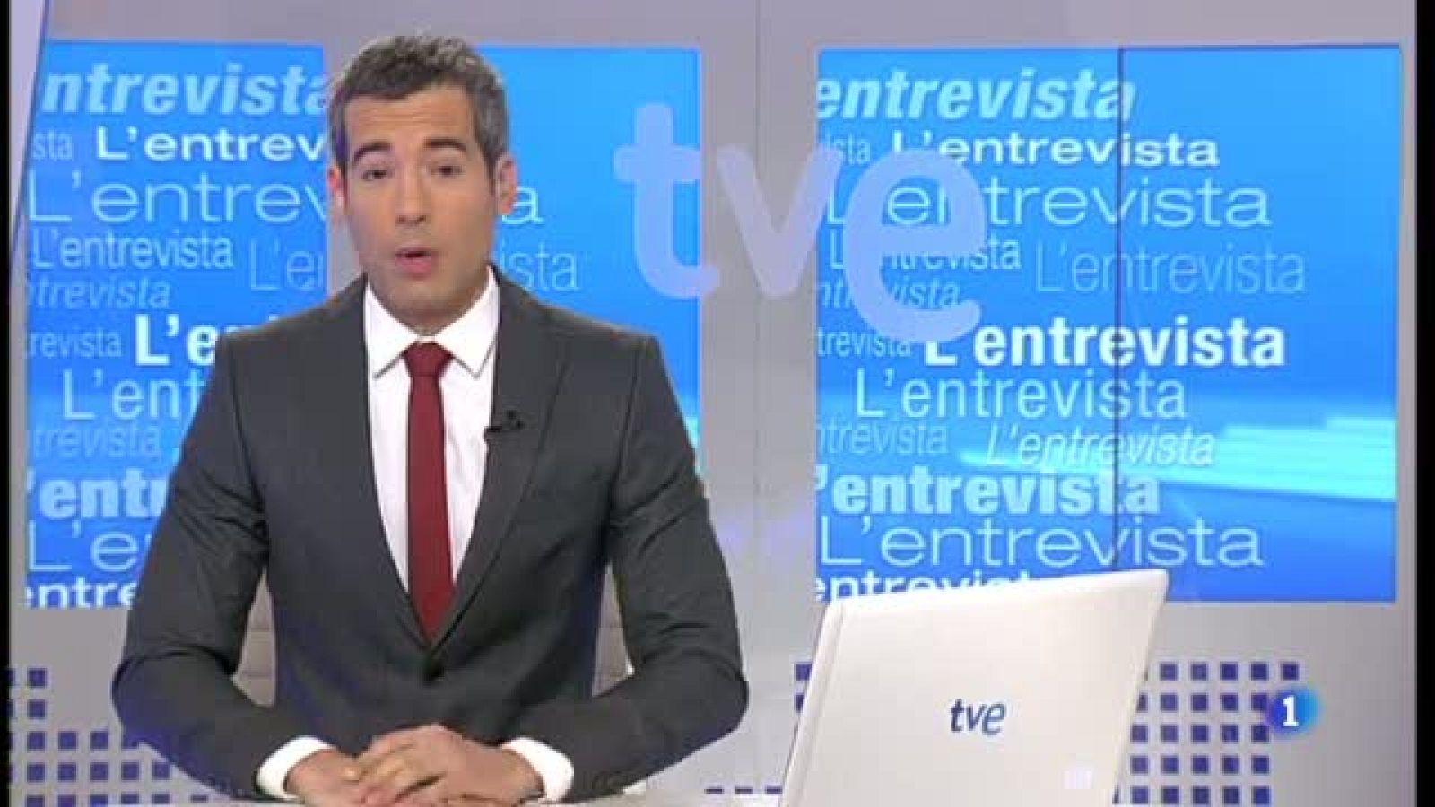 L'entrevista de l'Informatiu Cap de Setmana - 12/12/2015 Albert Vinyals, psicòleg del consum de l'Escola de Comerç de la UAB