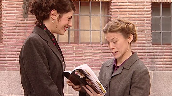 Amar en tiempos revueltos - Episodio 131