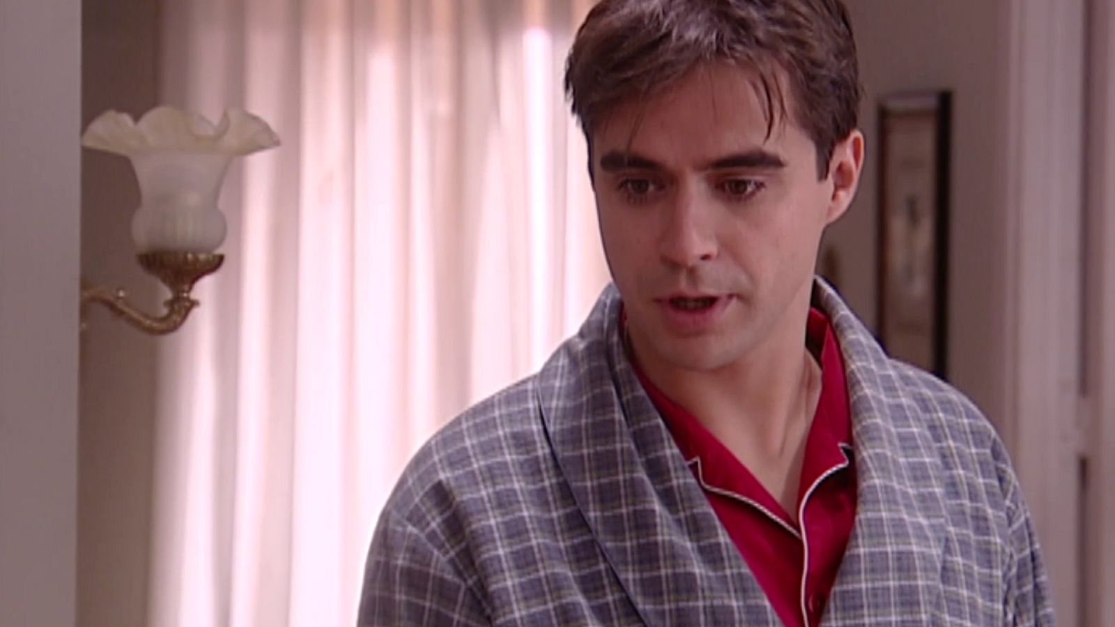 Amar en tiempos revueltos - T3 - Episodio 137 - Ver ahora