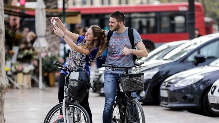 L'informatiu - Comunitat Valenciana - La Comunidad Valenciana en 2' - 15/12/15