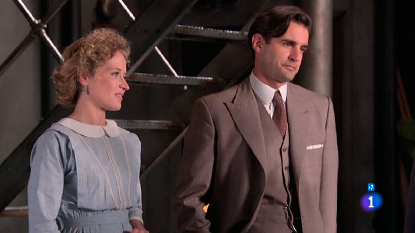 Seis Hermanas - Las Silva recuperan el control de la fábrica