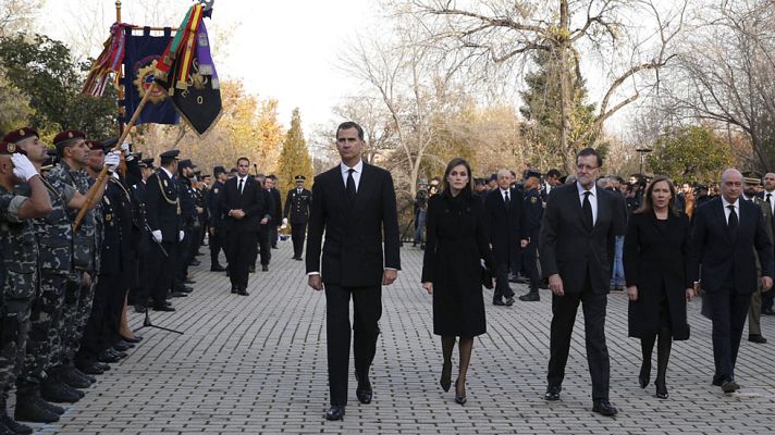 Telediario 1 - Telediario 2 en 4' - 15/12/15