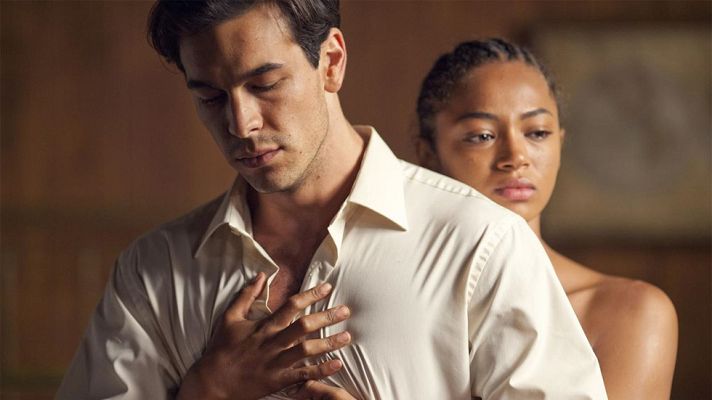 Cultura en Rtve.es - 'Palmeras en la nieve': lo que Guinea se llevó