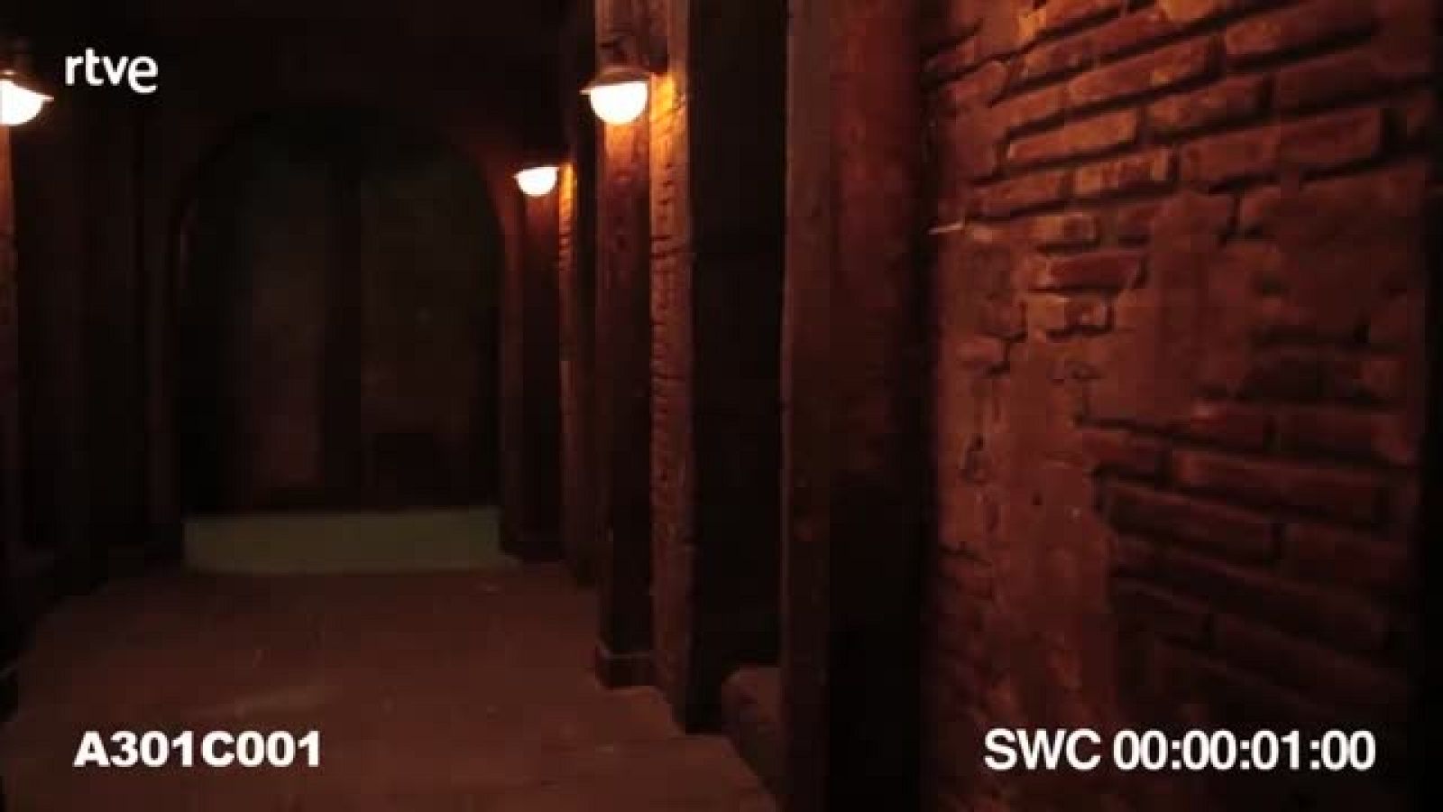 El Ministerio del Tiempo - Escena eliminada: Doors Wars - El Ministerio del Tiempo | Ver