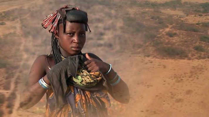 Documenta2 - Las tribus olvidadas de Angola