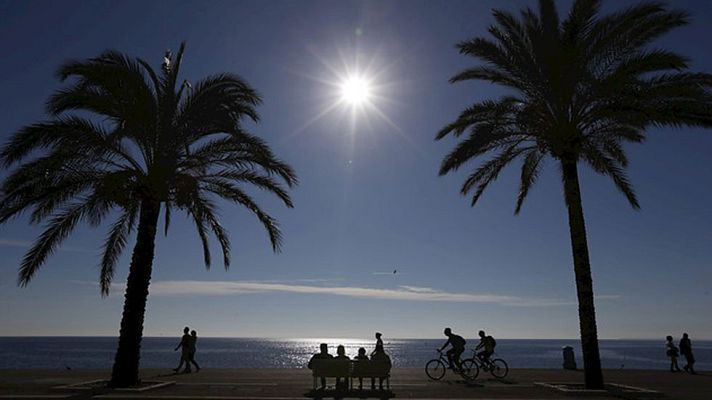 El tiempo - Viento fuerte en Galicia y Cordillera Cantábrica y altas temperaturas