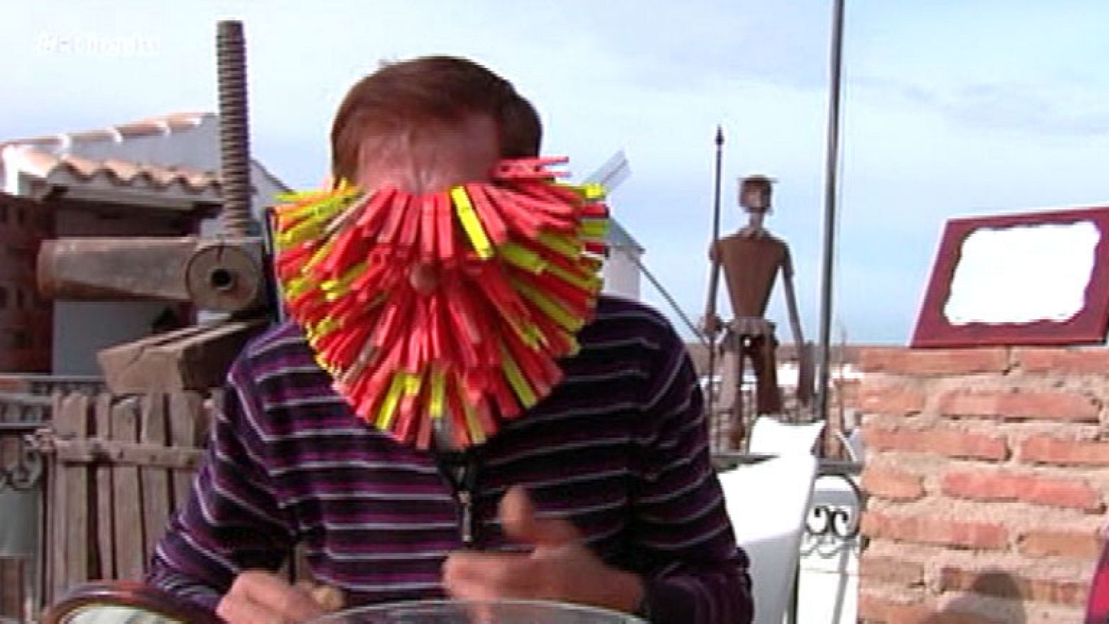 Teo, el faquir de las pinzas