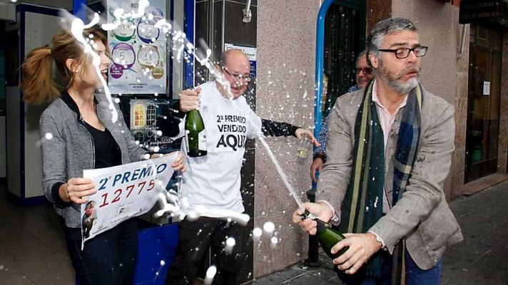 L'informatiu - Comunitat Valenciana - La Comunidad Valenciana en 2' - 22/12/15