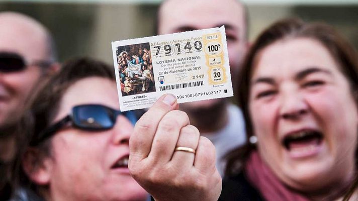 Telediario 1 - Telediario 2 en 4' - 22/12/15