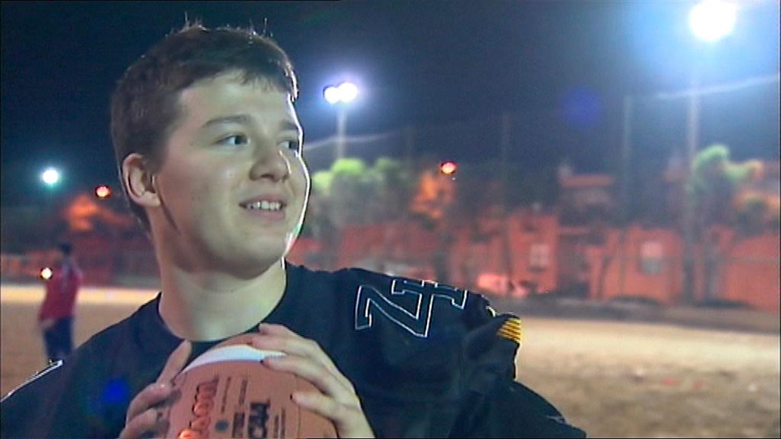 Óscar, el primer transexual en España con permiso federativo para competir en una liga oficial masculina | Ver