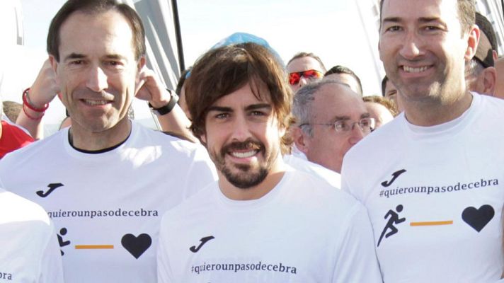 Telediario 1 - Fernando Alonso muestra su versión solidaria