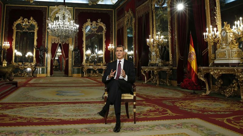 PP, PSOE Y C's valoran el mensaje del Rey, frente a críticas de Podemos e IU | Ver