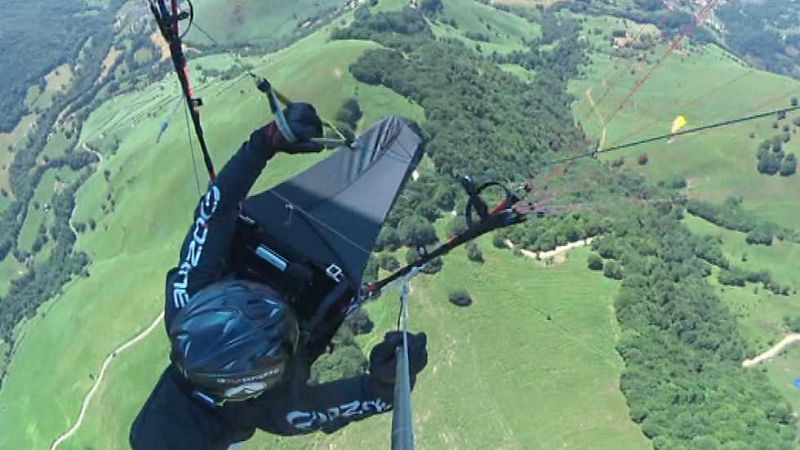 Al filo de lo imposible - Bajo la mirada de las aves - Ver ahor