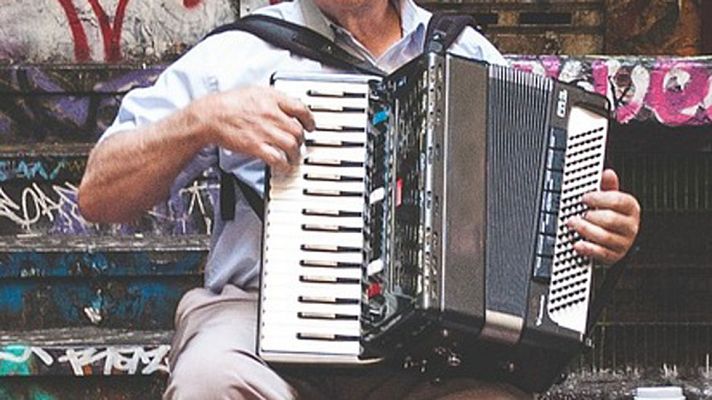 Telediario 1 - Renacer de la música tradicional vasca