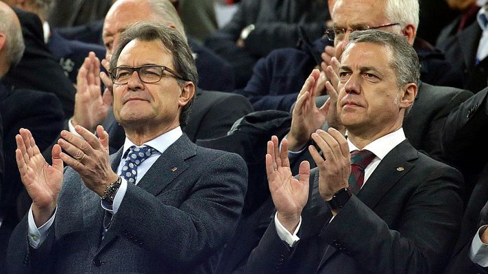 Telediario 1 - Mas y Urkullu piden que se reconozca la plurinacionalidad