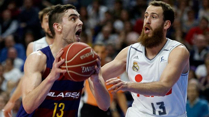 Telediario 1 - Un completo Barça derrota al Madrid en el Palacio