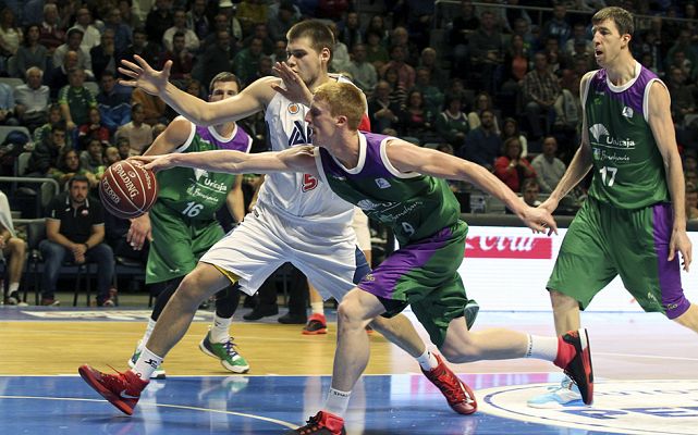 Baloncesto en RTVE - Unicaja 85-58 ICL Manresa
