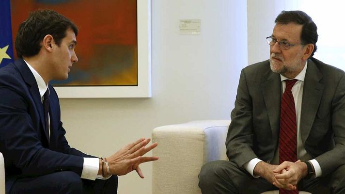 Telediario 1 - Rivera mantiene su oposición a la investidura de Rajoy