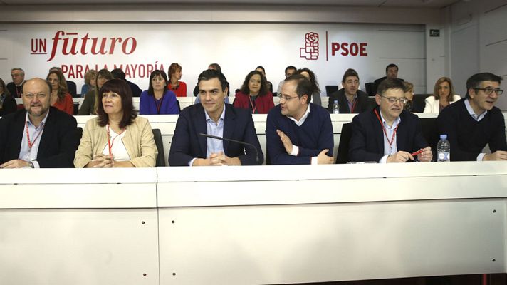 Telediario 1 - Telediario 2 en 4' - 28/12/15