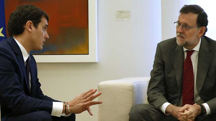 Telediario 1 - Telediario - 8 horas - 29/12/15