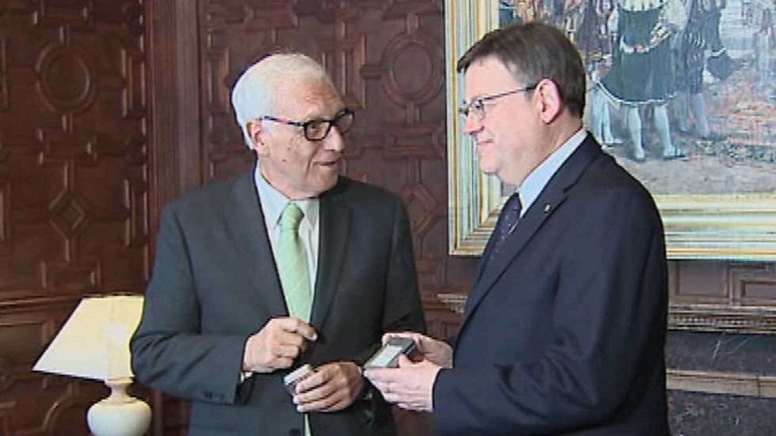 L'Informatiu - Comunitat Valenciana 2 - 29/12/15 - Ver ahora