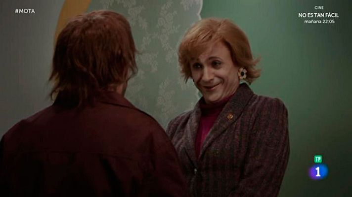 Especiales Nochevieja con José Mota - El presidente tiene un encuentro en el baño