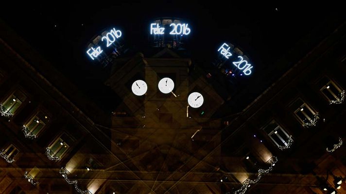 Informativo 24h - Por primera vez se limitó el aforo de la plaza madrileña en las celebraciones de Año Nuevo