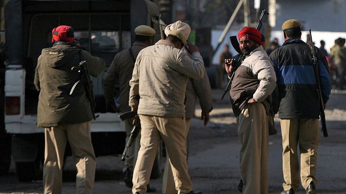 Telediario 1 - Telediario matinal fin de semana en cuatro minutos 02/01/16