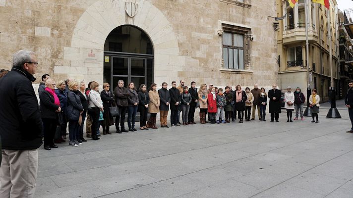 Telediario 1 - Telediario 1 en 4' - 02/01/16