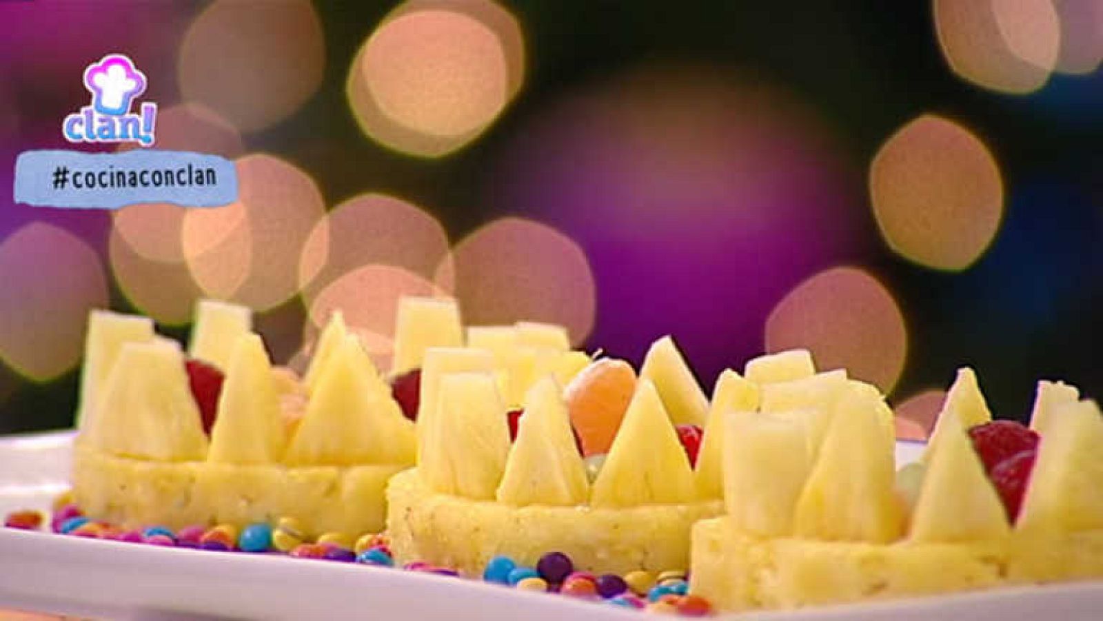 Postre - Coronas reales de piña y macedonia - Cocina con Clan | Ver