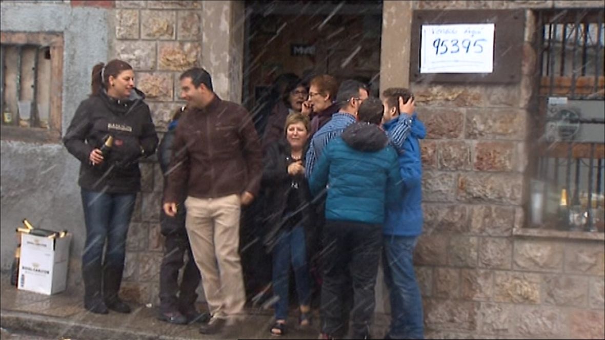 En Palencia, ha recaído el tercer premio, el 95.395 En Palencia, ha recaído íntegramente el tercer premio, el 95.395