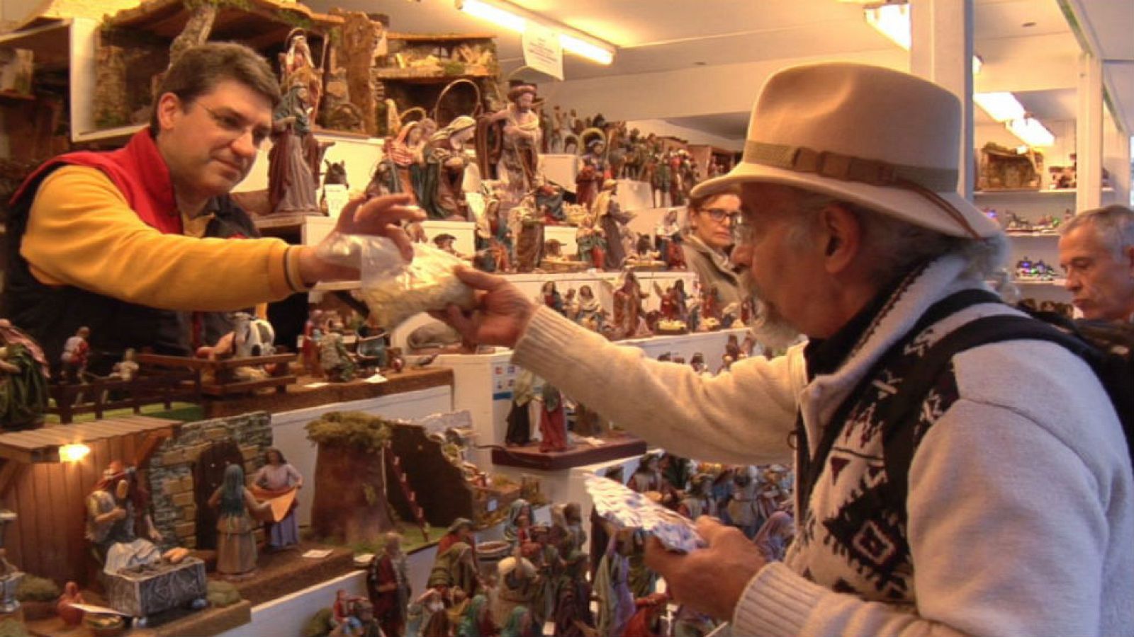 Juan Plantas compra incienso y mirra