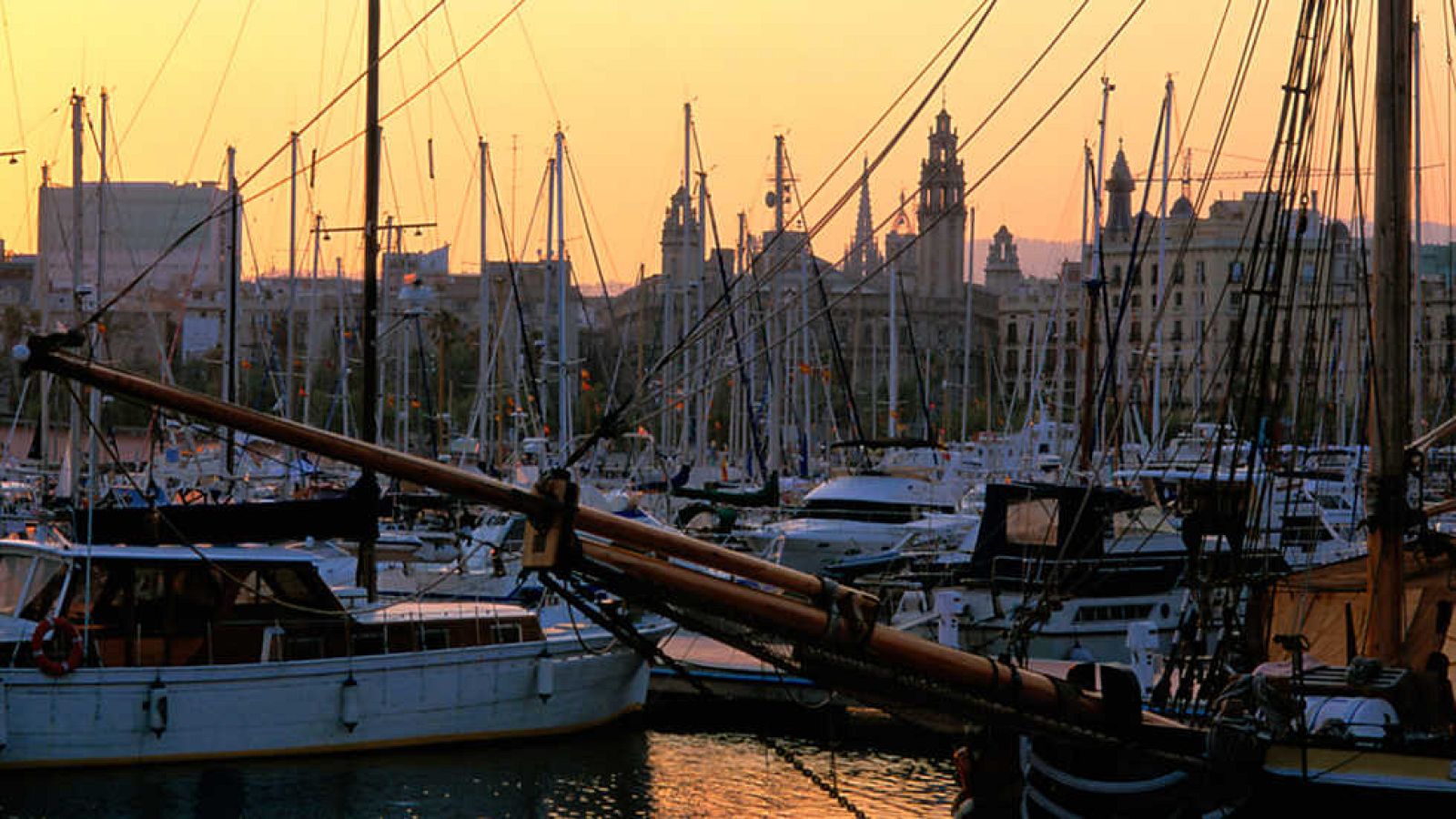 Grandes documentales - Grandes viajes ferroviarios continentales: De Burdeos a Bilbao - ver ahora