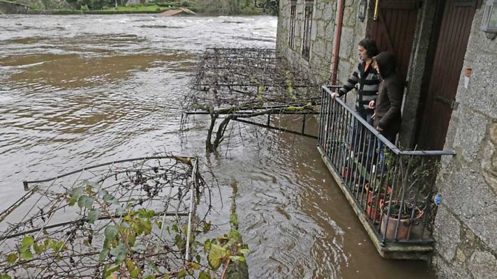Telediario 1 - Telediario - 21 horas - 08/01/16