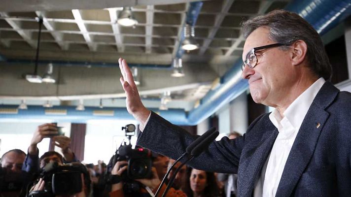 Telediario 1 - Telediario - 15 horas - 10/01/16