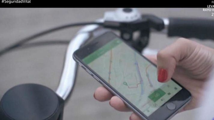 Seguridad vital 5.0 - 'Tecnología y futuro' - Remolques, apps y gps para bicis