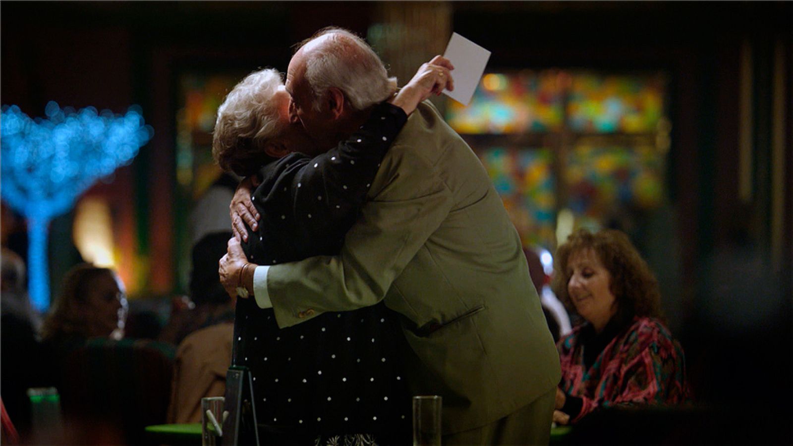 Cuéntame cómo pasó - Herminia canta bingo