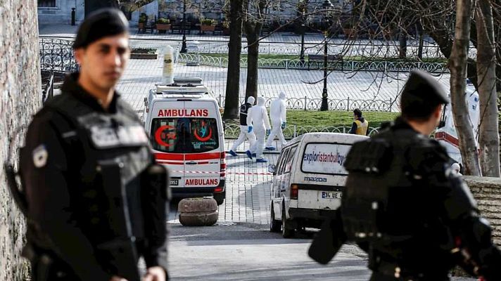 Telediario 1 - Telediario - 15 horas - 12/01/16 - Lengua de signos