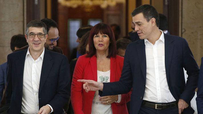 Telediario 1 - Patxi López presidirá el Congreso tras el pacto del PSOE con Ciudadanos
