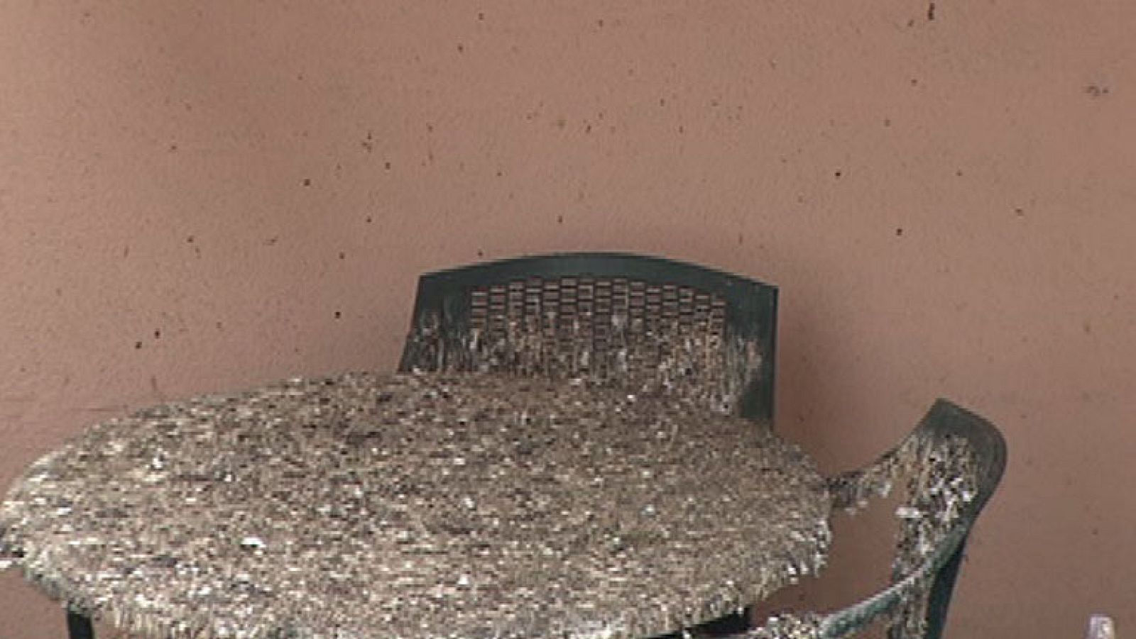 Los vecinos, hartos de las palomas 'okupas'