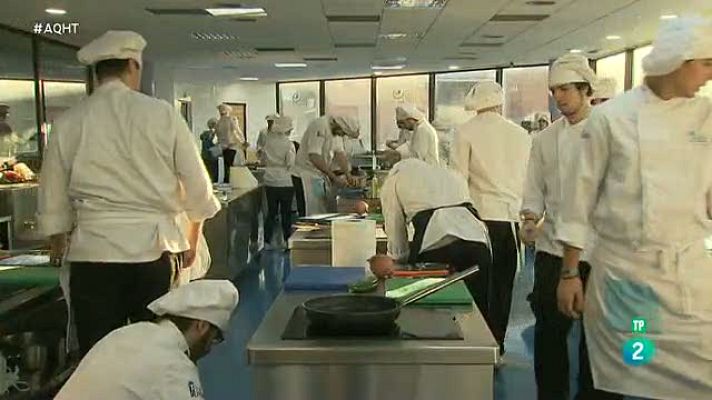 Aquí hay trabajo - 300 cocineros para trabajar en Reino Unido