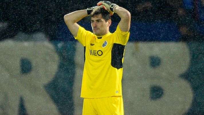 Telediario 1 - La prensa portuguesa critica a Casillas