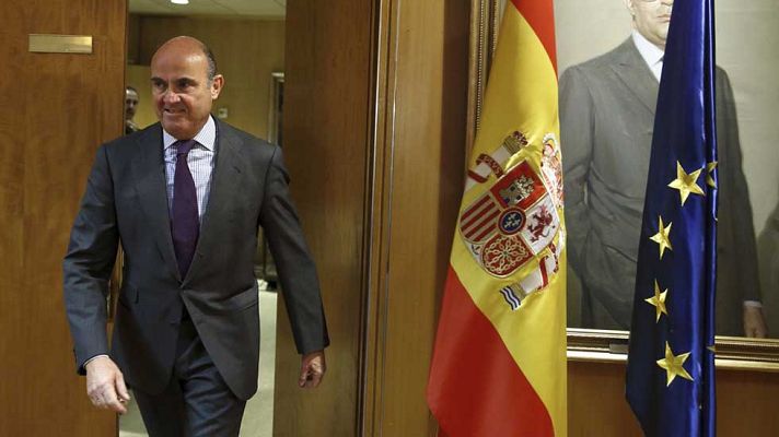 Telediario 1 - El FMI mejora sus previsiones económicas para España a pesar de la 'incertidumbre' política