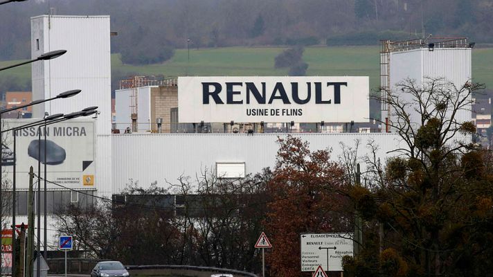 Telediario 1 - Renault revisará 15.000 coches en Francia por el control de las emisiones