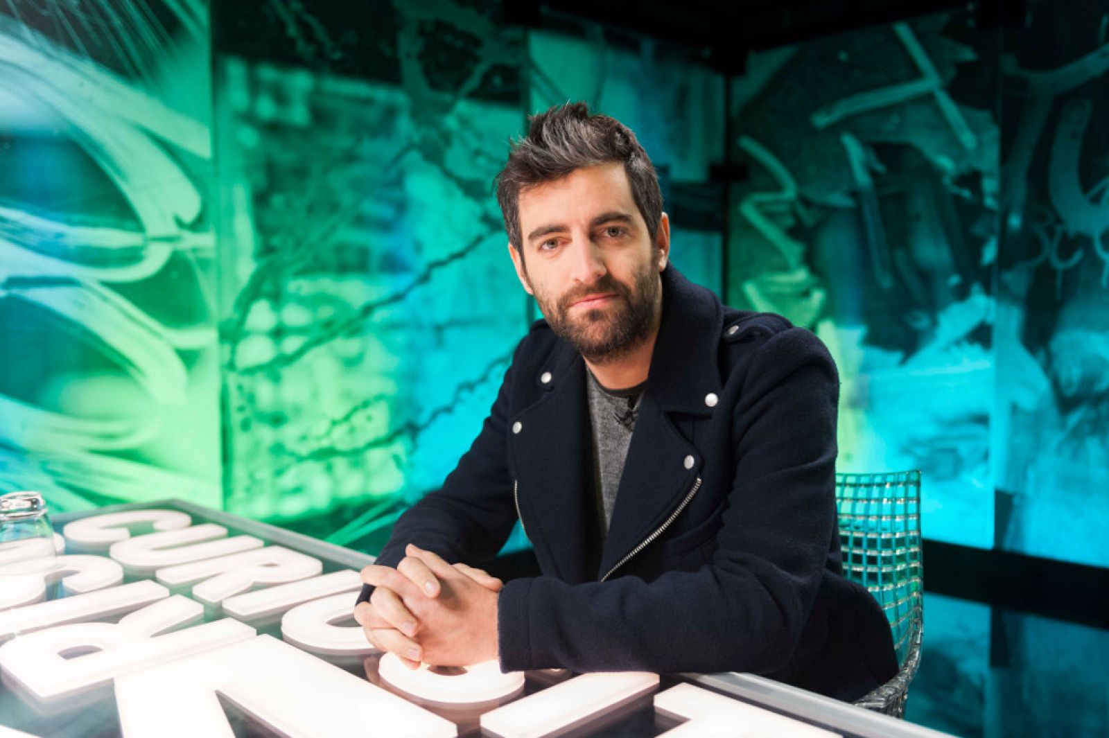 Noms propis: Joan Dausà - Aturar-se per seguir